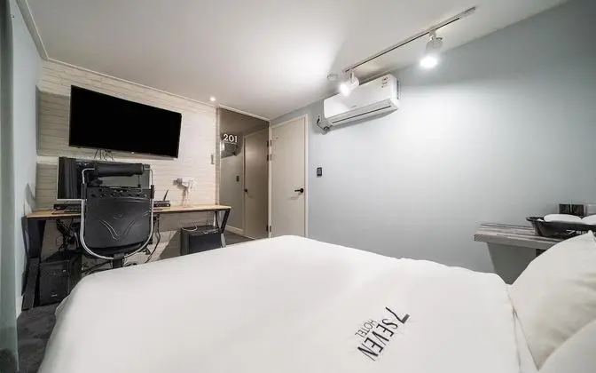 Oda (1 PC Room A (High Performing PC Set))