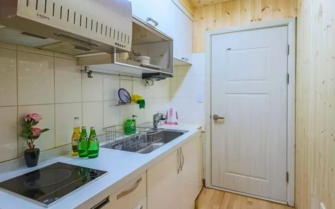 Oda (Lily (Ondol Room))