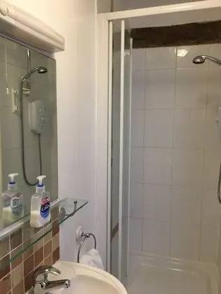 İki Ayrı Yataklı Oda, 2 Tek Kişilik Yatak, Sigara İçilmez