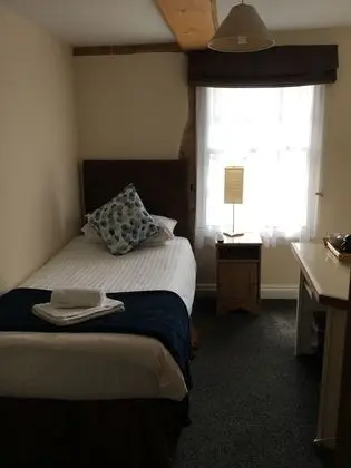 Tek Kişilik Oda, 1 Tek Kişilik Yatak, Sigara İçilmez