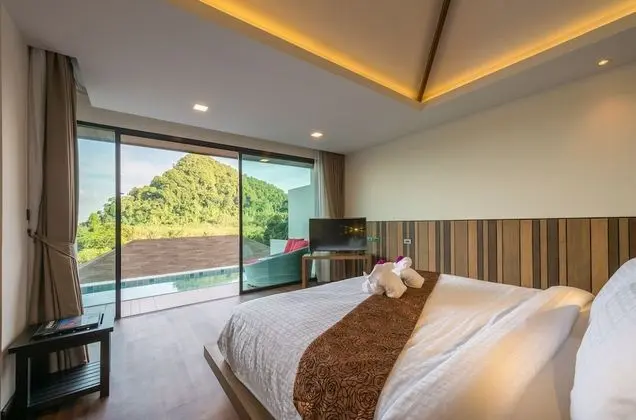 Mountain Pool Villa