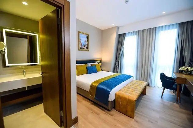 Deluxe Tek Büyük veya İki Ayrı Yataklı Oda, 1 Yatak Odası, Şehir Manzaralı