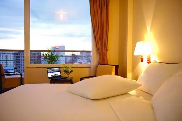 Deluxe Tek Büyük Yataklı Oda, Balkon