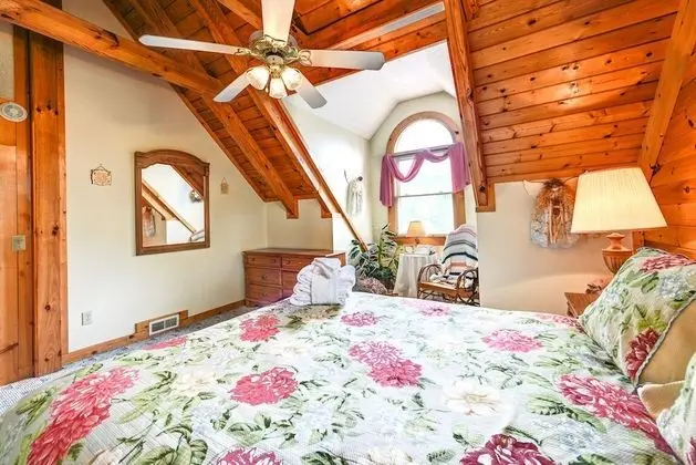 Kulübe (Cherished Memories)