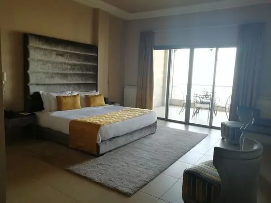 Junior Suite with Balcony