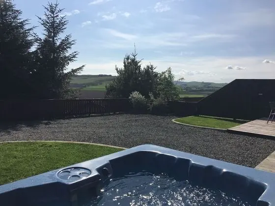Kır Evi, 1 En Büyük (King) Boy Yatak