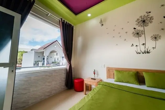 Tek Büyük Yataklı Oda, Balkon