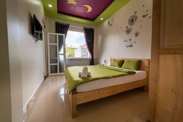 Tek Büyük Yataklı Oda, Balkon