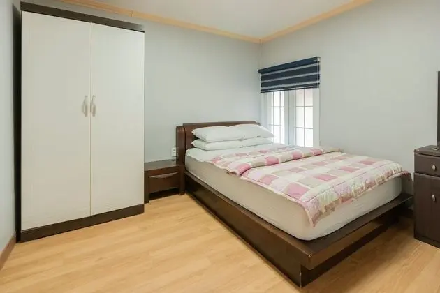 Premium Oda (Modern Room)