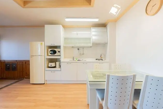 Premium Oda (Modern Room)