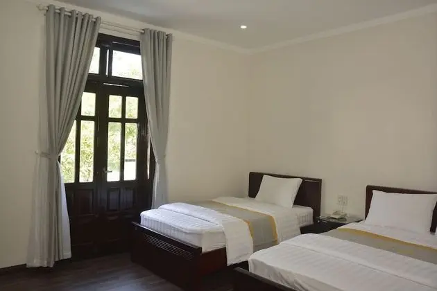 City Üç Kişilik Oda