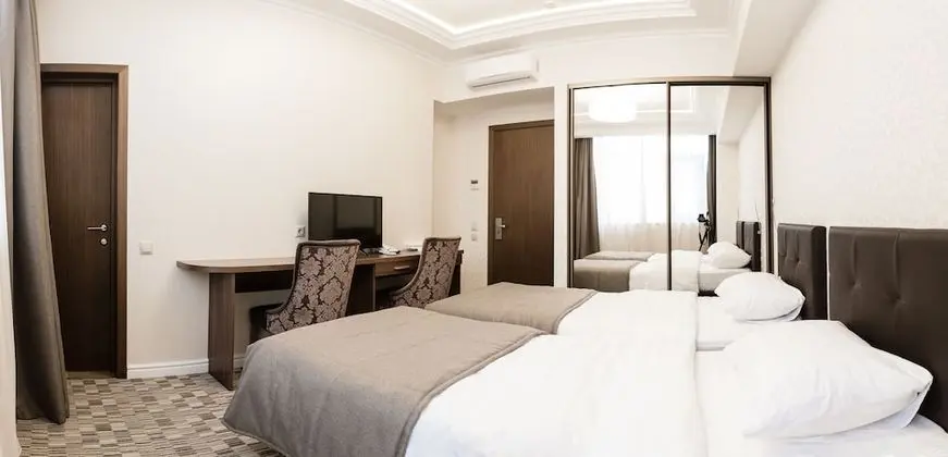 Superior Tek Büyük veya İki Ayrı Yataklı Oda