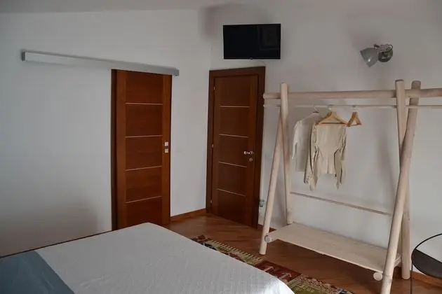 Tek Büyük Yataklı Oda, Balkon