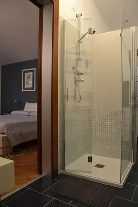 Tek Büyük Yataklı Oda, Balkon