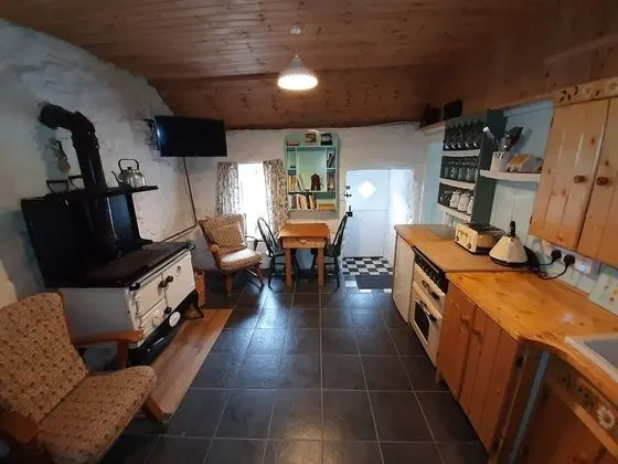 Kır Evi, 1 Büyük (Queen) Boy Yatak