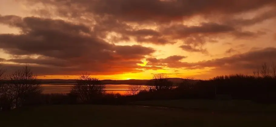 Kır Evi, 1 Büyük (Queen) Boy Yatak