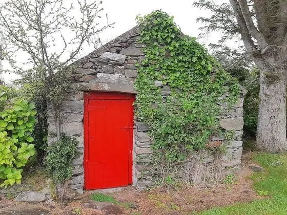 Kır Evi, 1 Büyük (Queen) Boy Yatak