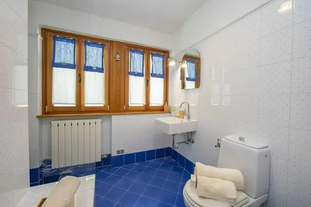 Family Ev, Birden Çok Yatak, 2 Banyolu, Bahçeli (Cherry Tree House Family Friendly)