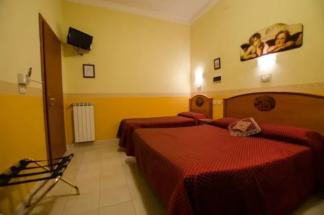 Classic Tek Büyük veya İki Ayrı Yataklı Oda