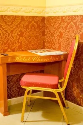 Classic Tek Büyük veya İki Ayrı Yataklı Oda