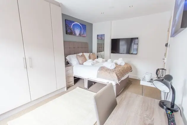 Deluxe Apart Daire, Birden Çok Yatak