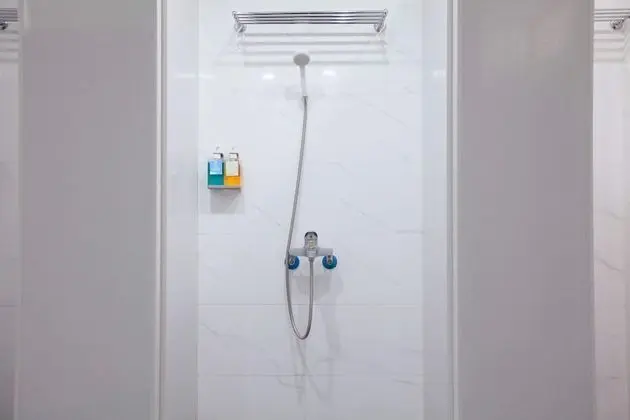 Ortak Ranzalı Oda, Karma Ranzalı Oda (6-Bed in Room)