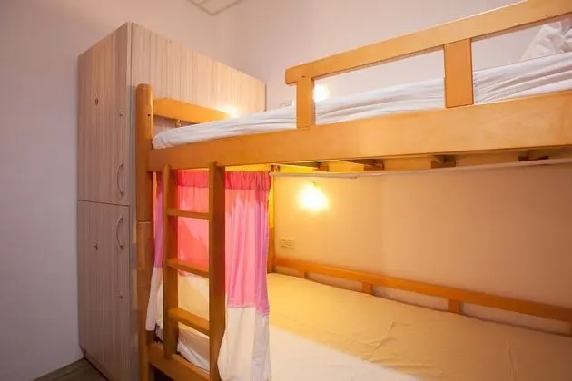 Ortak Ranzalı Oda, Sadece kadınlar için (4-Bed in Room)