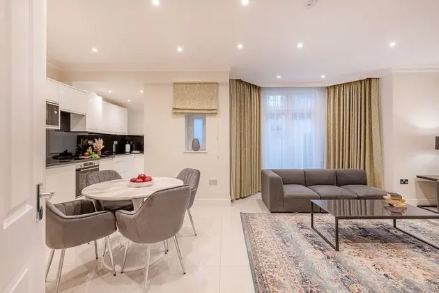 One-Bedroom Apartment Lower Ground Floor