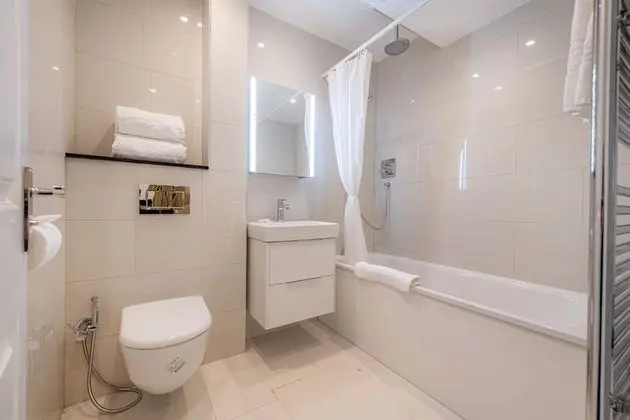 One-Bedroom Apartment Lower Ground Floor