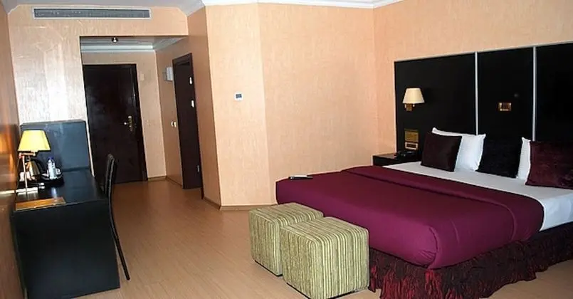 Gold Suite