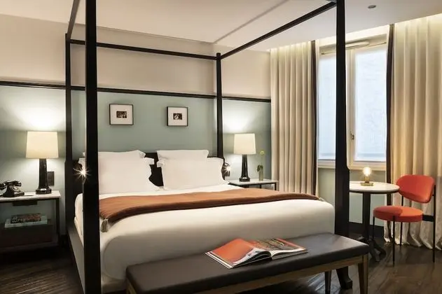 Deluxe Tek Büyük Yataklı Oda