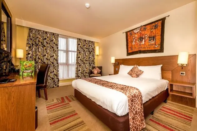 Family Oda (Safari Hotel)