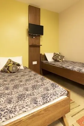 Family Oda (Safari Hotel)