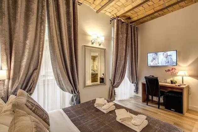 Deluxe Tek Büyük Yataklı Oda, 1 Büyük (Queen) Boy Yatak