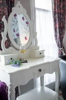 Deluxe Tek Büyük Yataklı Oda (Superior Kingsize)