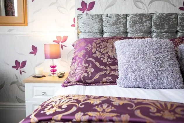 Deluxe Tek Büyük Yataklı Oda (Superior Kingsize)