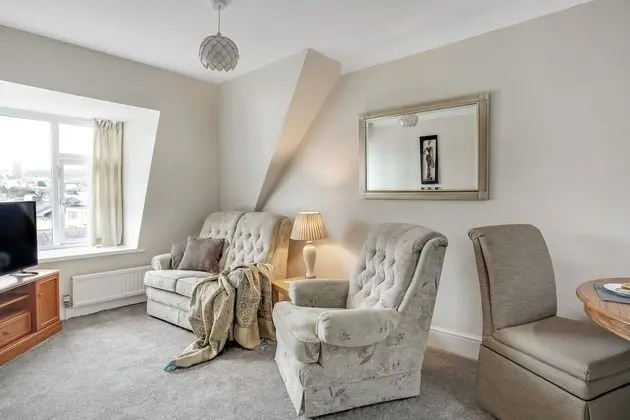 Üç Kişilik Oda, Banyolu/Duşlu (Penthouse Suite)