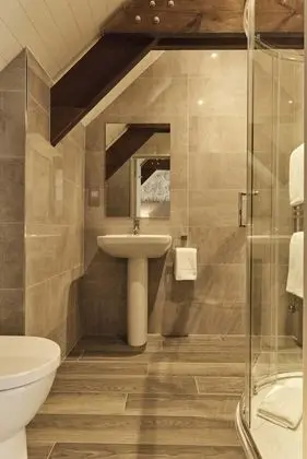 Luxury Ev, 4 Yatak Odası (The Clocktower)