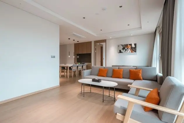 Deluxe Tek Büyük Yataklı Oda (Premier, 2 Room)