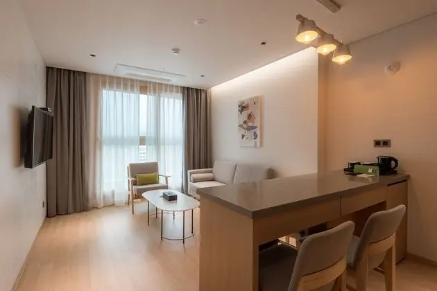 Superior Tek Büyük Yataklı Oda (2 Room)
