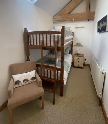 Kır Evi, 3 Yatak Odası (Barn End)