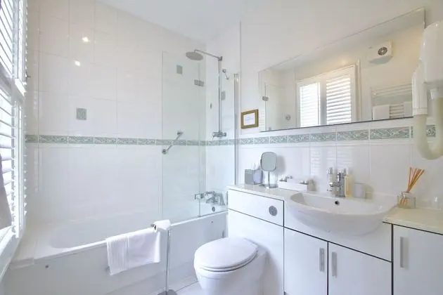 Superior Tek Büyük Yataklı Oda