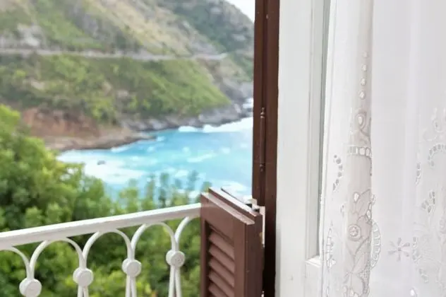 Classic Tek Büyük veya İki Ayrı Yataklı Oda, Deniz Manzaralı