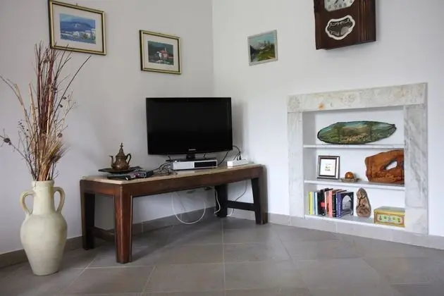 Panoramic Kır Evi, Engellilere Uygun, Tepe Manzaralı (Glicine)