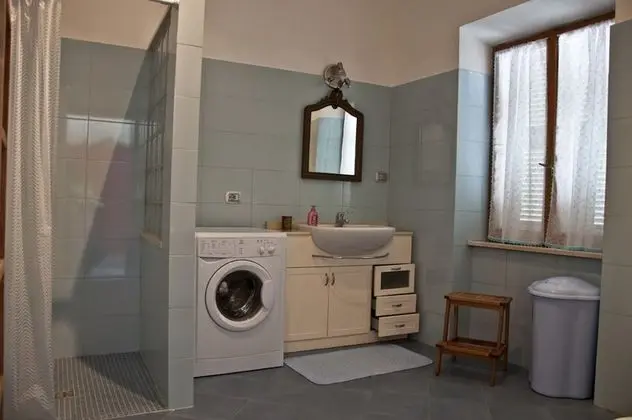 Panoramic Kır Evi, Engellilere Uygun, Tepe Manzaralı (Glicine)