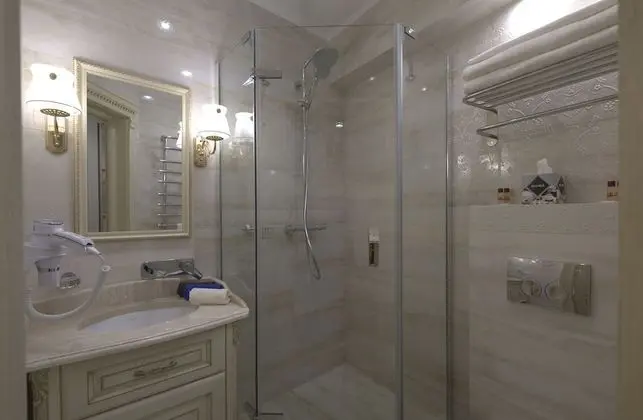 Deluxe Tek Büyük Yataklı Oda, Dağ Manzaralı