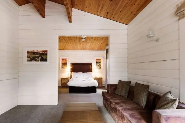 Woodland Cabin Executive