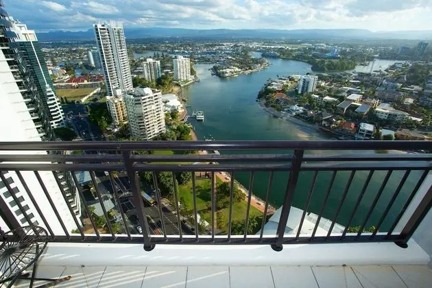 Superior Apartment, 2 Bedrooms - Ocean, River or Garden Views