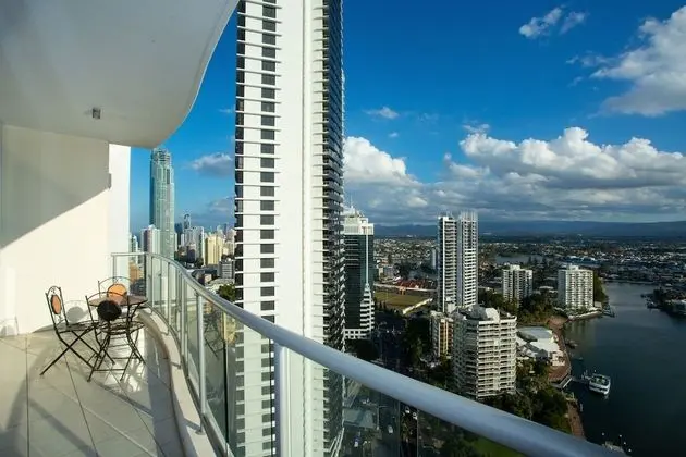 Superior Apartment, 2 Bedrooms - Ocean, River or Garden Views