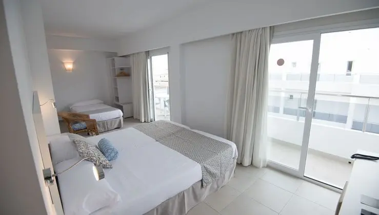1 Çift Kişilik Veya 2 Tek Kişilik Yatak Standard